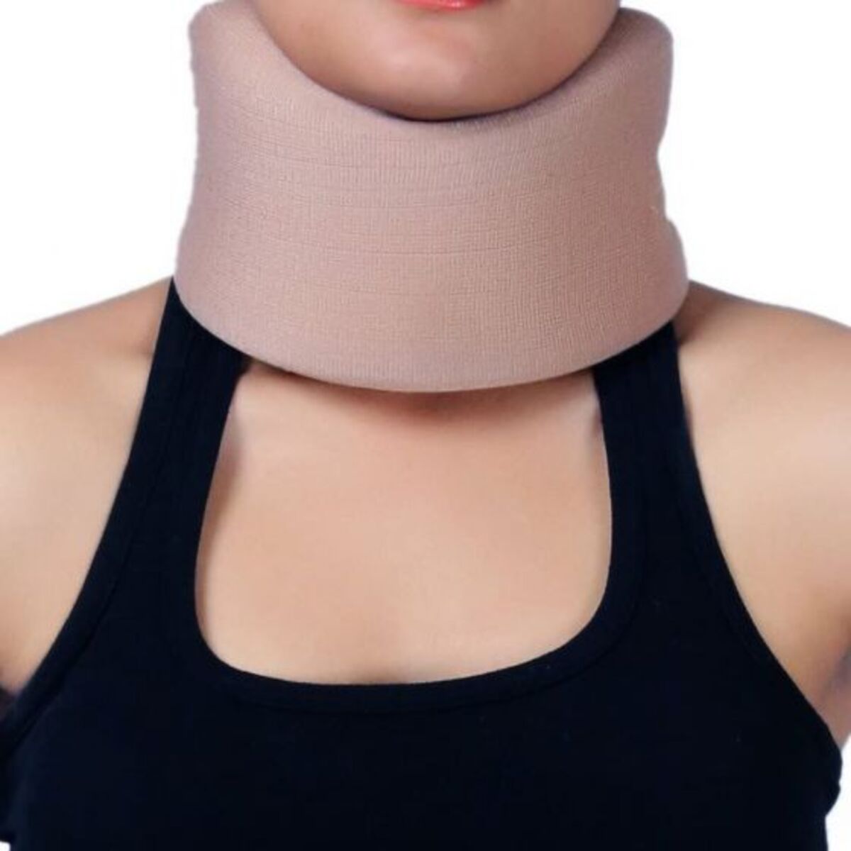 UM CERVICAL COLLAR BONELESS (L)