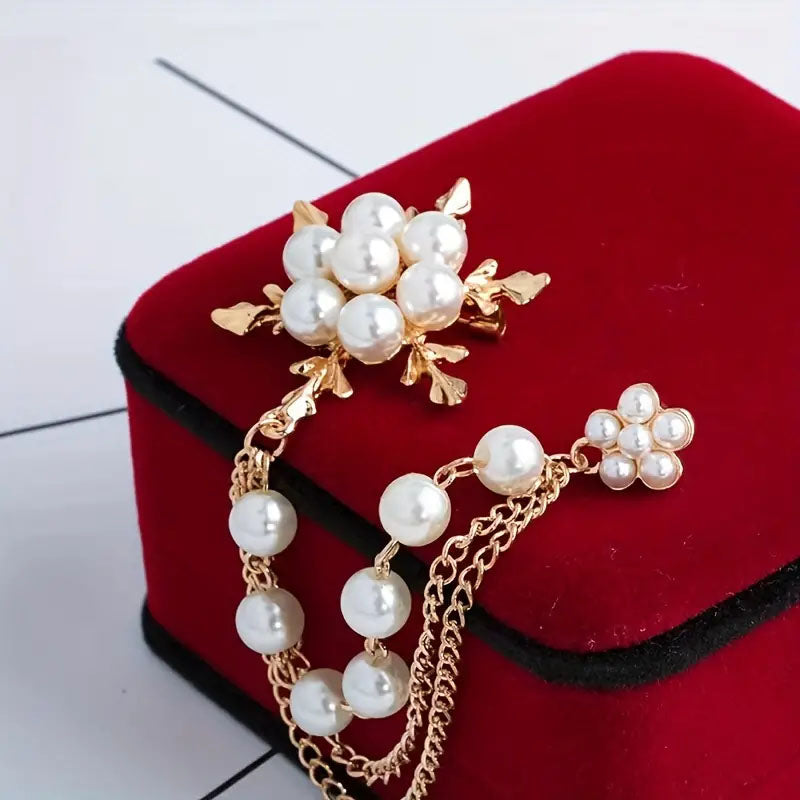 Elegant Imitation Pearl Snowflake Tassel Brooch Pin