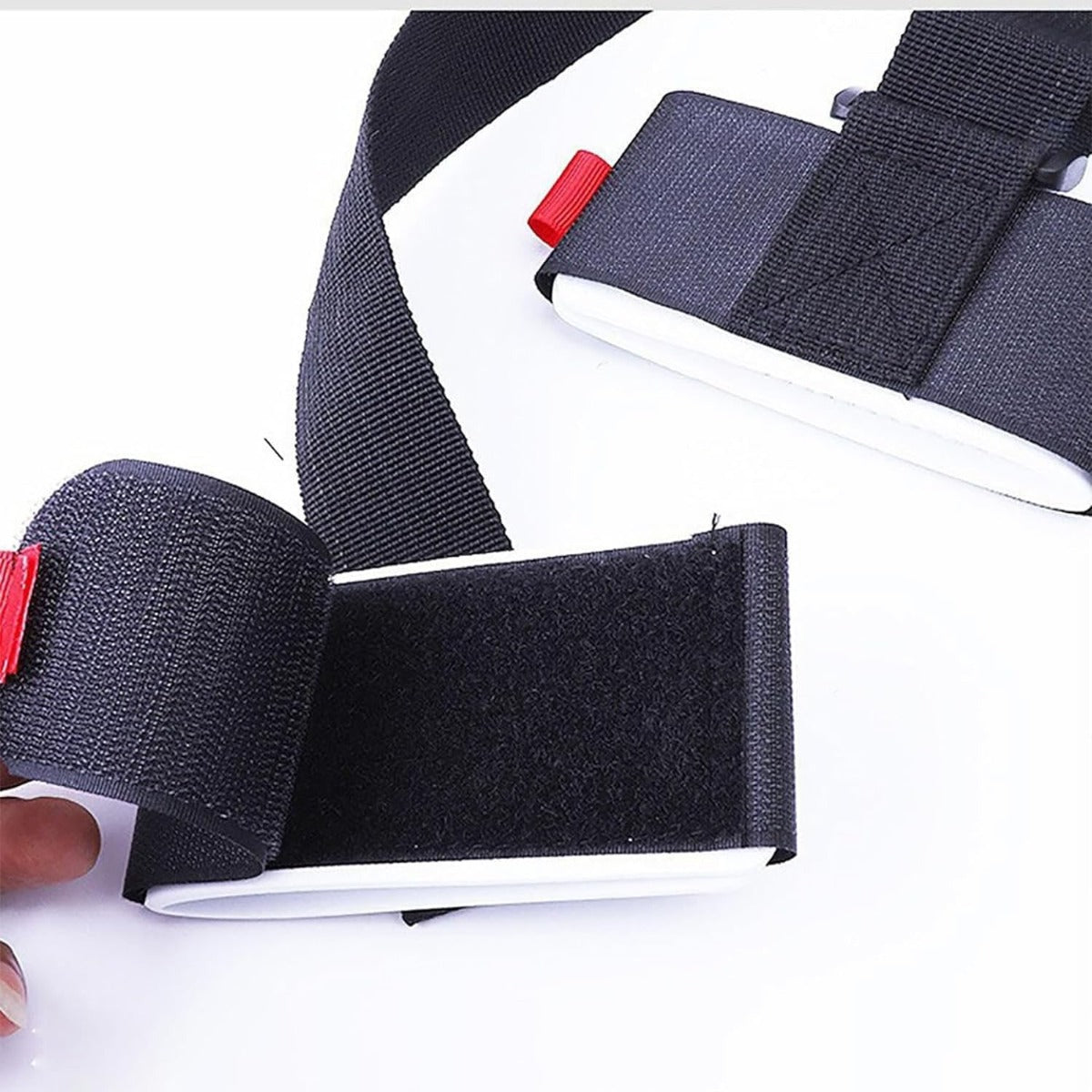 Adjustable Ski Carrier Strap with Cushioned Shoulder Holder
