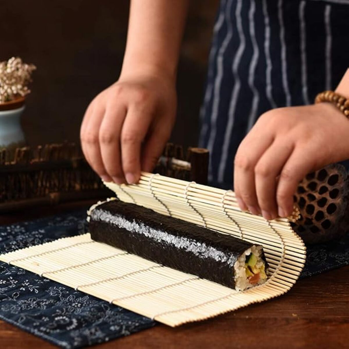 Japanese Bamboo Sushi Mat Rolling Maker