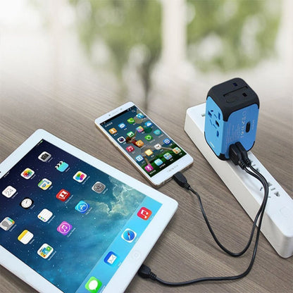 Universal travel adapter