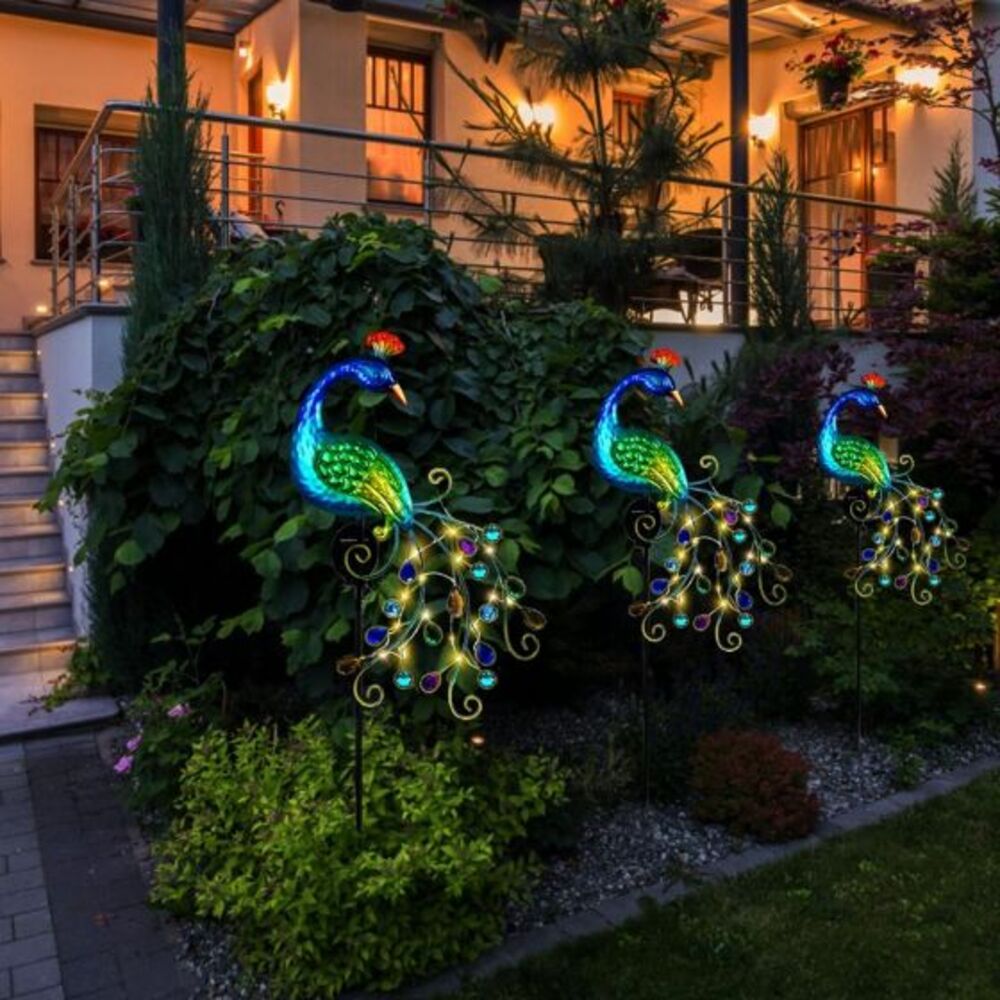 Waterproof Solar Garden Decor Stake Lights Beautiful Metal Peacock Design